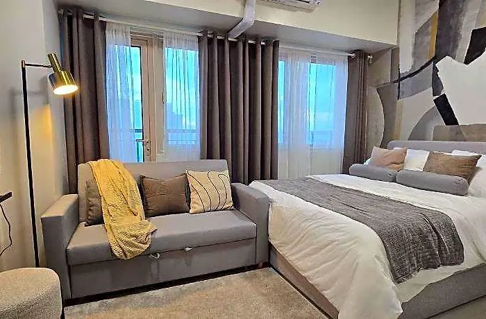 Coast Residences Near Ccp Picc Hotel